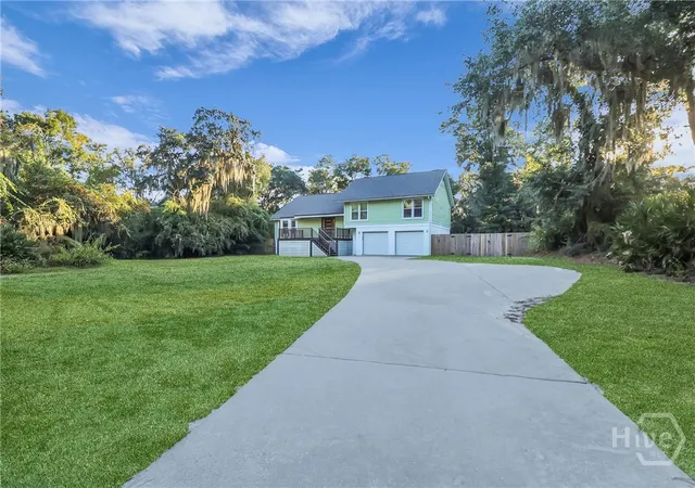 Homes for sale in Tybee Island, GA | 115 Catalina Dr, Tybee Island, GA 31328 | MLS# SA343184