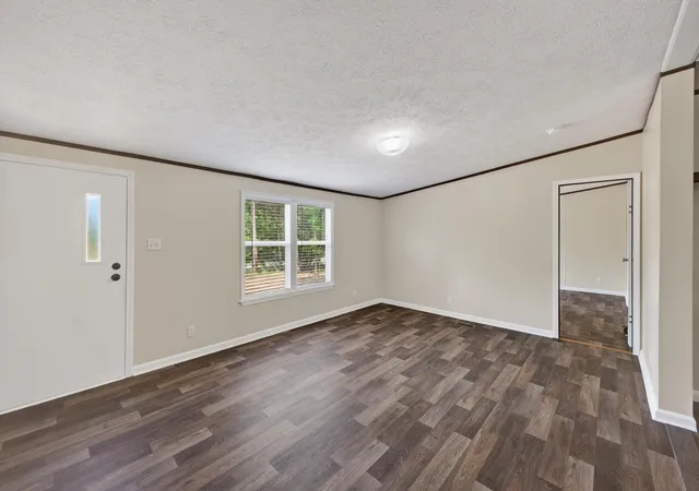 Photo 4 of Manufactured home for sale at 258 Wheat Rd, Aiken, SC 29801 | MLS# 98256956 | Listing updated on 2026-08-18