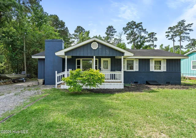 Photo 1 of Single family home for sale at 116 Laurel Dr, Wilmington, NC 28401 | MLS# 100582141 | Listing updated on 2026-09-04