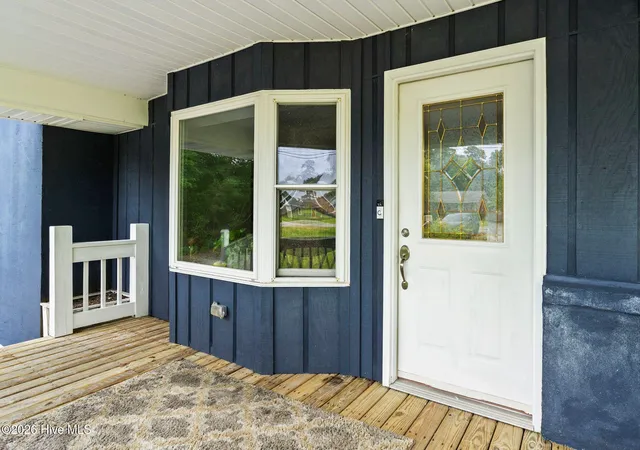 Photo 4 of Single family home for sale at 116 Laurel Dr, Wilmington, NC 28401 | MLS# 100582141 | Listing updated on 2026-09-04