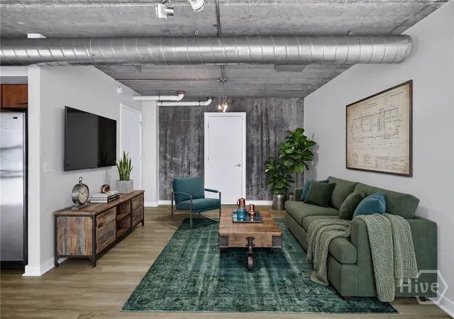 Listing Photo 5 - Condo for sale in building located at 555 Berrien St, Savannah, GA 31401 - Unit #C