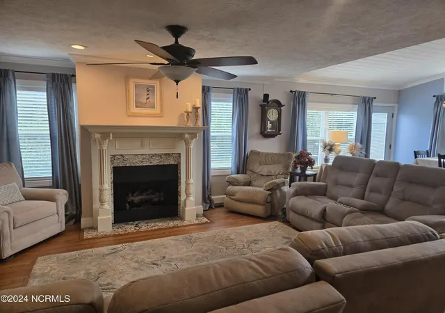 Photo 5 of Single family home for sale at 306 Pecan Ln, Laurinburg, NC 28352 | MLS# 100571635 | Listing updated on 2026-08-18