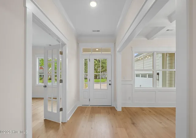 Photo 4 of Single family home for sale at 77 Iris Way, Hampstead, NC 28443 | MLS# 100590928 | Listing updated on 2026-08-18