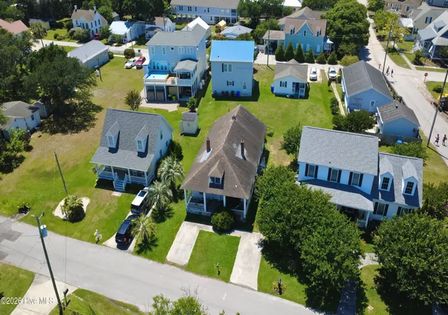 3rd image of 213 Elm St, Beaufort, NC 28516 | MLS# 100583691