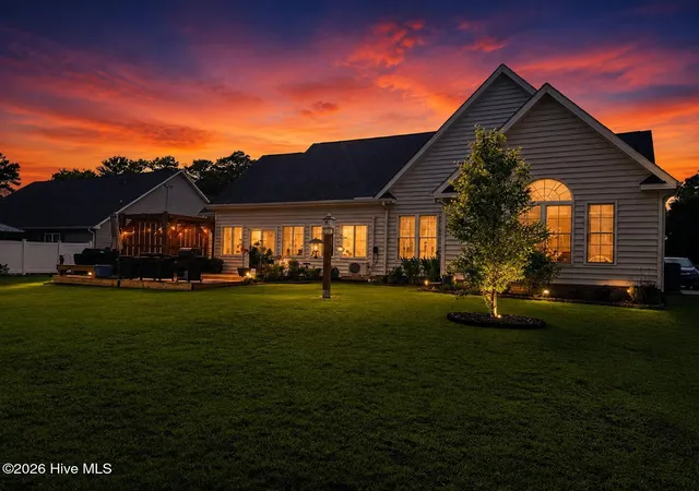 3rd image of 1926 Snowy Egret Dr, Morehead City, NC 28557 | MLS# 100580432
