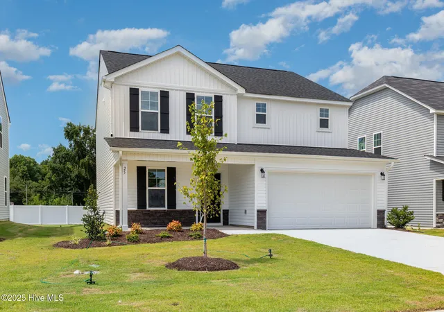 Homes for sale in Selma, NC | 25 W Emily Gardens Dr, Selma, NC 27576 | MLS# 100519295