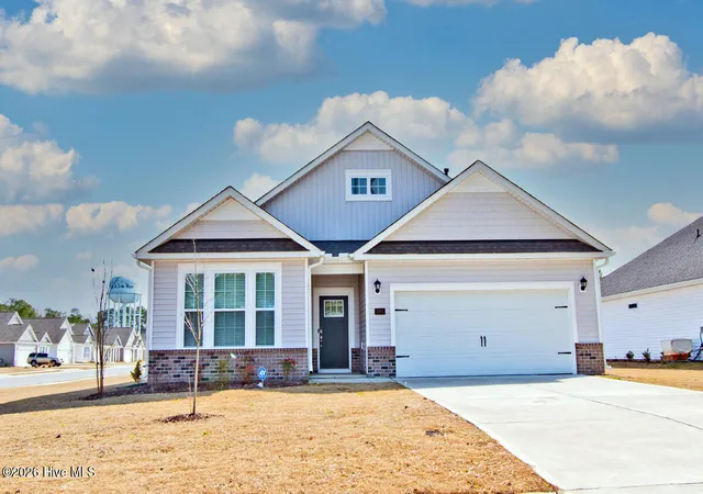 Photo 1 of Single family home for sale at 1001 Alizarin Ln, New Bern, NC 28562 | MLS# 100557999 | Listing updated on 2026-09-15