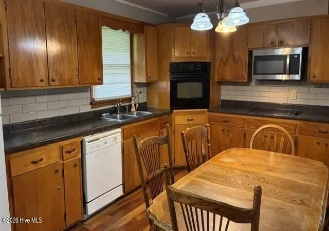 Photo 4 of Single family home for sale at 17 Moore St, Andrews, NC 28901 | MLS# 100587214 | Listing updated on 2026-08-18