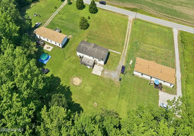 Homes for sale in Stantonsburg, NC | 7015 St James Church Rd, Stantonsburg, NC 27883 | MLS# 100581638