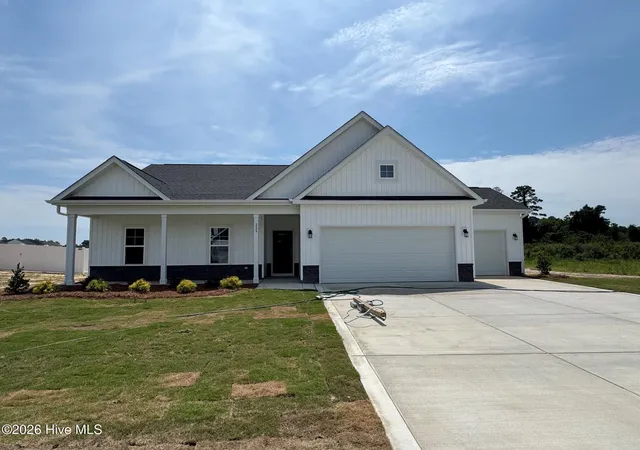 Photo 1 of Single family home for sale at 229 Seaford Ln, Aberdeen, NC 28315 | MLS# 100582981 | Listing updated on 2026-08-18