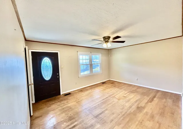 4th image of 1918 Us 74 E Hwy, Hamlet, NC 28345 | MLS# 100532186