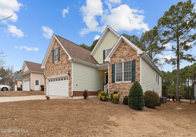 2nd image of 55 London Wy, Spring Lake, NC 28390 | MLS# 100561790
