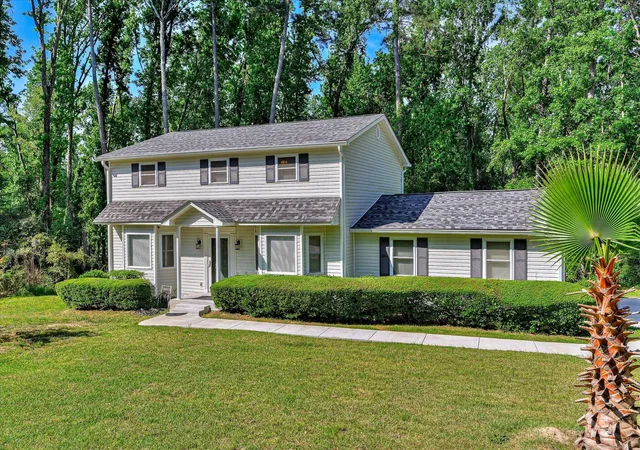 Photo 2 of Single family home for sale at 2015 Country Clb Hills Dr, North Augusta, SC 29860 | MLS# 98256565 | Listing updated on 2026-09-28