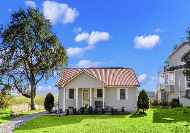 1st image of 641 Shoreline Dr W, Sunset Beach, NC 28468 | MLS# 100563650