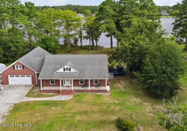Photo 1 of Single family home for sale at 1630 Brices Crk Rd, New Bern, NC 28562 | MLS# 100593975 | Listing updated on 2026-09-11