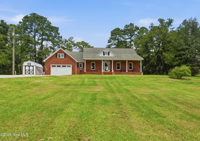 Photo 2 of Single family home for sale at 1630 Brices Crk Rd, New Bern, NC 28562 | MLS# 100593975 | Listing updated on 2026-09-11
