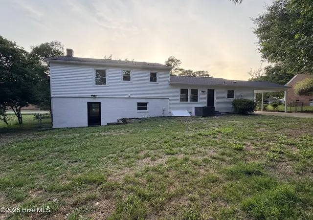 Homes for sale in Goldsboro, NC | 1806 N Friendly Rd, Goldsboro, NC 27530 | MLS# 100583615