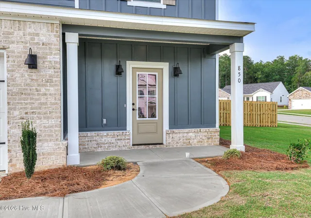 Photo 3 of Single family home for sale at 850 Sweetgrass Cir, Harlem, GA 30814 | MLS# 98255935 | Listing updated on 2026-10-23
