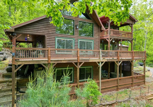 Photo 4 of Single family home for sale at 529 Talulu Pass, Murphy, NC 28906 | MLS# 98544625 | Listing updated on 2026-10-04