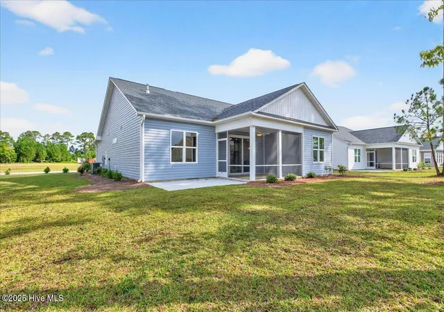 Photo 4 of Single family home for sale at 3789 Summer Breeze Ct Ne, Bolivia, NC 28422 | MLS# 100491701 | Listing updated on 2026-09-06