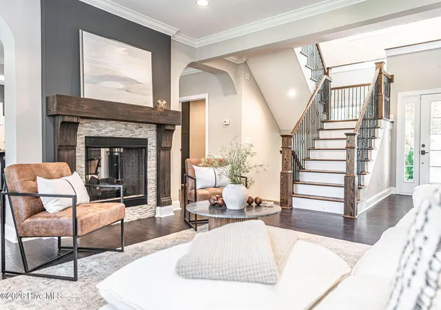Photo 2 of Single family home for sale at 140 Edgewater Pl, Pinehurst, NC 28374 | MLS# 100591671 | Listing updated on 2026-08-18