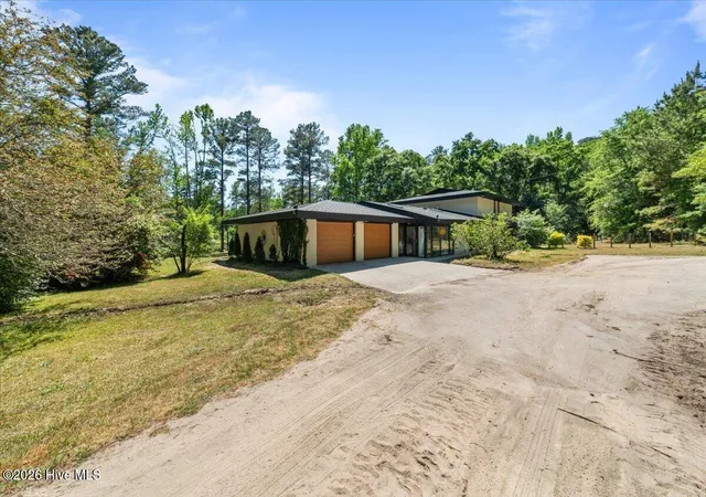 Photo 3 of Single family home for sale at 171 Dobbins Ln, Rockingham, NC 28379 | MLS# 100569696 | Listing updated on 2026-10-14