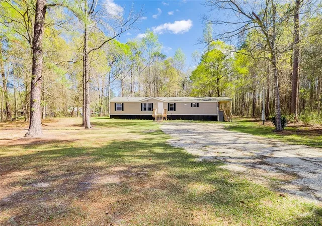 4th image of 230 Pine Needle Dr, Ellabell, GA 31308 | MLS# SA350903