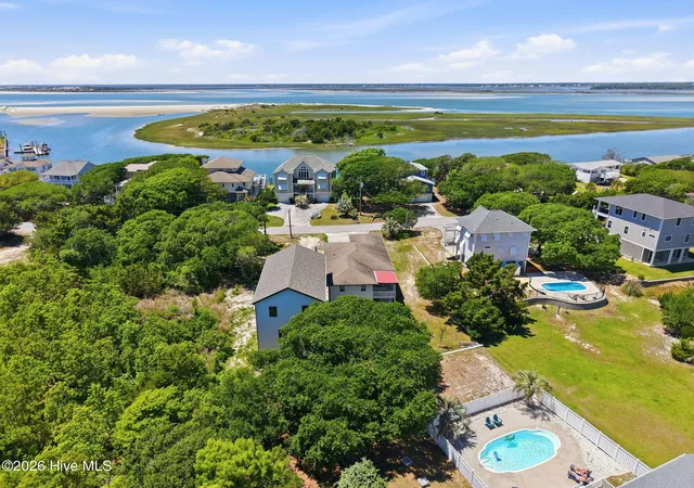 4th image of 312 Channel Dr #B, Emerald Isle, NC 28594 | MLS# 100574698