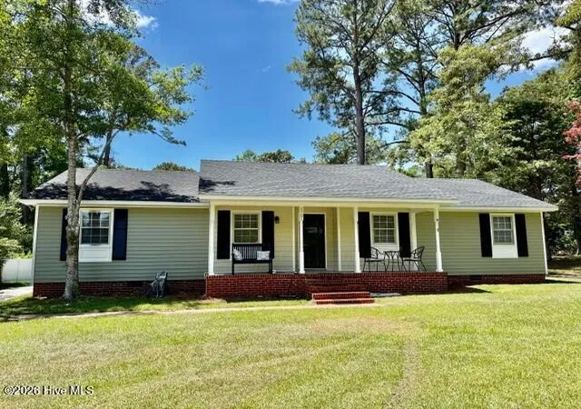 Photo 1 of Single family home for sale at 2501 Steeple Chase Dr, New Bern, NC 28562 | MLS# 100544613 | Listing updated on 2026-08-18