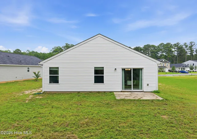 Photo 3 of Single family home for sale at 800 Conductor Ct, Vass, NC 28394 | MLS# 100592783 | Listing updated on 2026-08-18