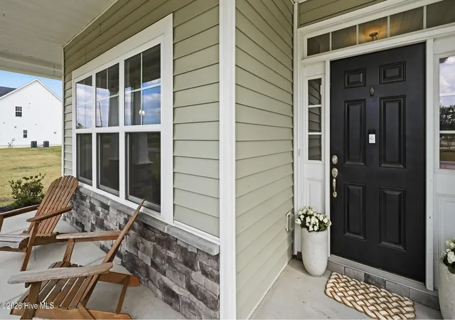 Photo 2 of Single family home for sale at 2240 Three Oaks Dr, Greenville, NC 27858 | MLS# 100583012 | Listing updated on 2026-08-31