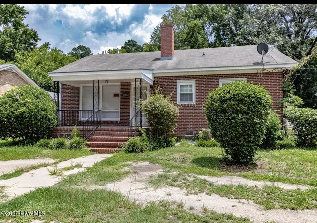 Photo 1 of Single family home for sale at 1209 Sycamore Rd, Kinston, NC 28501 | MLS# 100591622 | Listing updated on 2026-08-18