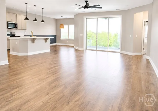 3rd image of 67 Nettleton Ln, Richmond Hill, GA 31324 | MLS# SA360041