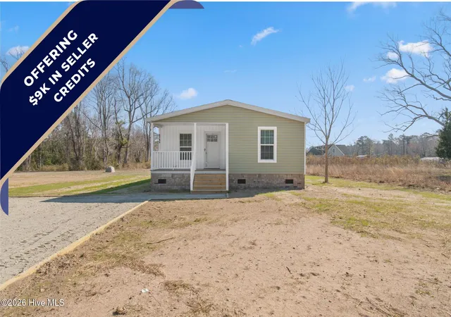 Homes for sale in Winnabow, NC | 6741 Lewis Dr Se, Winnabow, NC 28479 | MLS# 100584342