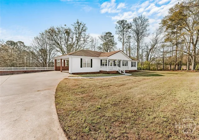 Homes for sale in Arnoldsville, GA | 674 Yancey Rd, Arnoldsville, GA 30619 | MLS# CL351043