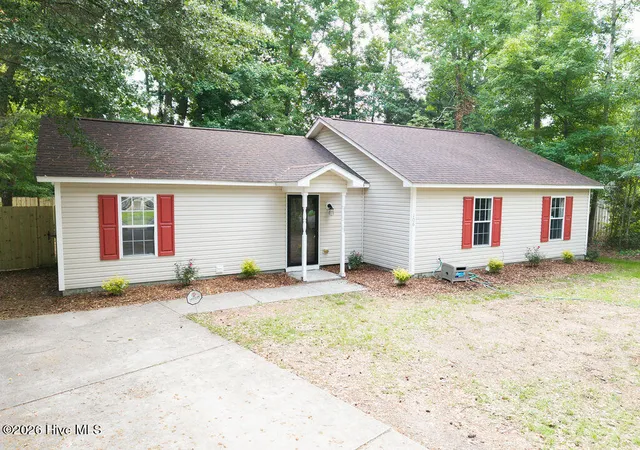Homes for sale in Castle Hayne, NC | 106 Shearin Hills Dr, Castle Hayne, NC 28429 | MLS# 100583229