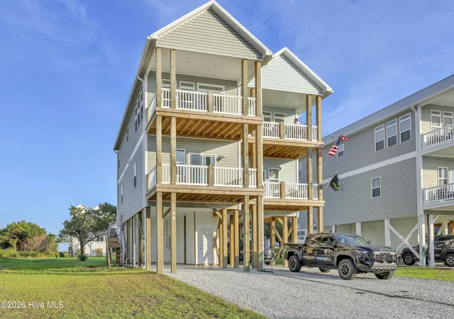 Homes for sale in North Topsail Beach, NC | 144 Sea Gull Ln #6b, North Topsail Beach, NC 28460 | MLS# 100585453