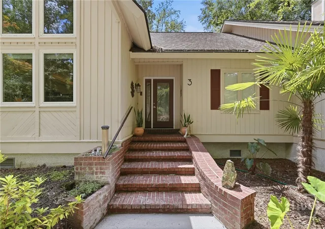 Photo 3 of Single family home for sale at 3 Cameron Ln, Savannah, GA 31411 | MLS# SA360674 | Listing updated on 2026-10-05