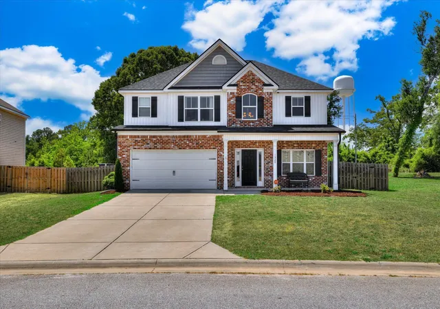 Homes for sale in Grovetown, GA | 1328 York Dr, Grovetown, GA 30813 | MLS# 98257105