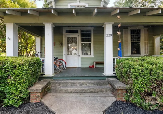 Photo 2 of Single family home for sale at 229 Church St N, Winterville, GA 30683 | MLS# CL361760 | Listing updated on 2026-08-17