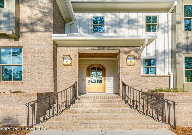 Homes for sale in Pinehurst, NC | 300 Sloan Ln, Pinehurst, NC 28374 | MLS# 100533142
