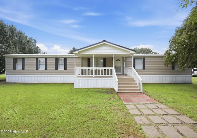 Photo 1 of Manufactured home for sale at 141 Woodview Ln, Kinston, NC 28501 | MLS# 100599710 | Listing updated on 2026-08-28