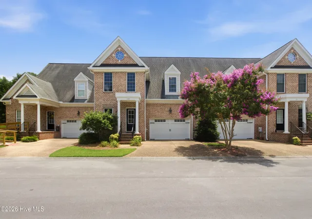 Photo 3 of Townhouse for sale at 109 Colonel Burgwyn Dr, New Bern, NC 28562 | MLS# 100587125 | Listing updated on 2026-09-20