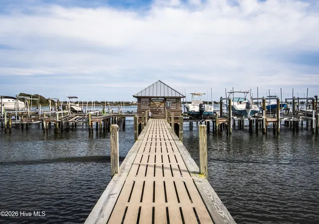 Photo 10 of Single family home for sale at 15 Shipyard Ln, Hampstead, NC 28443 | MLS# 100600199 | Listing updated on 2026-08-31