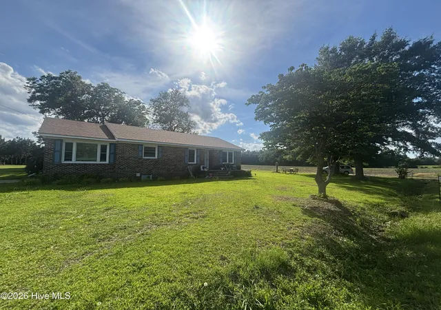 Photo 1 of Single family home for sale at 4086 Collins Dr, Lumberton, NC 28358 | MLS# 100581959 | Listing updated on 2026-08-18