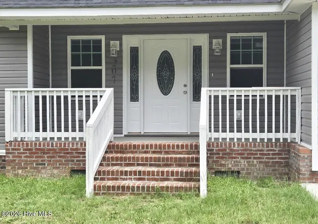 Homes for sale in Warsaw, NC | 207 John Rich Rd, Warsaw, NC 28398 | MLS# 100586834