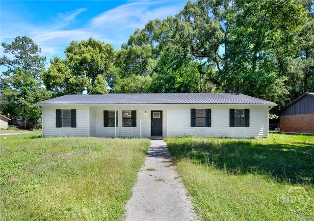 Photo 1 of Single family home for sale at 700 Thornwood Way, Hinesville, GA 31313 | MLS# SA356268 | Listing updated on 2026-07-07