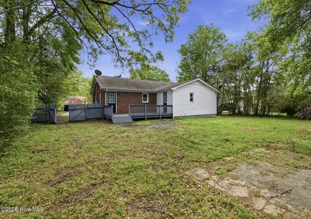 Homes for sale in Jacksonville, NC | 103 Puller Dr, Jacksonville, NC 28540 | MLS# 100566491