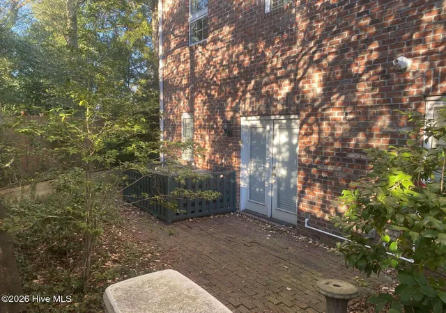 5th image of 622 S 2Nd St #6, Wilmington, NC 28401 | MLS# 100582642