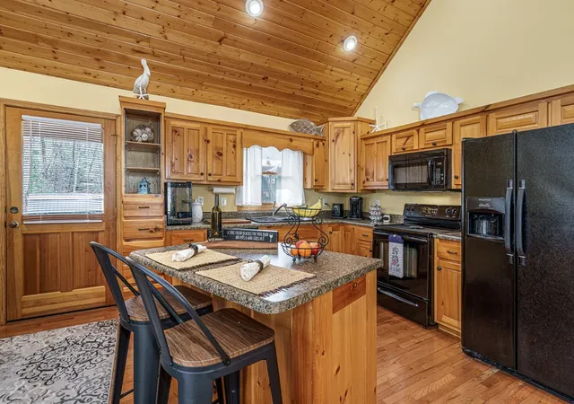 Homes for sale in Murphy, NC | 198 Dew Drop Ln, Murphy, NC 28906 | MLS# 100588728